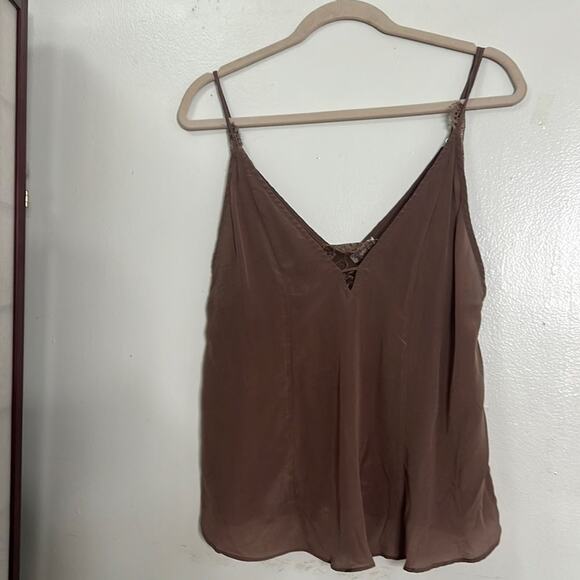 INTIMATEY‎ FREE PEOPLE ANTHROPOLOGIE 100% SILK TOP SIZE XS - Picture 1 of 5
